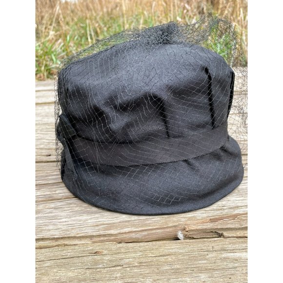 Vintage Womens 1940s Black Bucket Bow Netting Gothic - Picture 12 of 13
